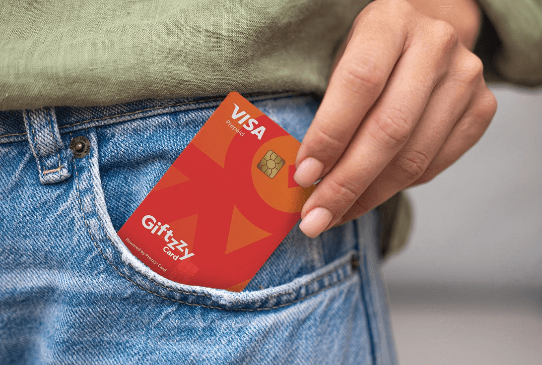 Giftzzy reloadable card